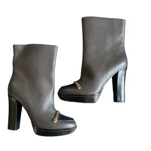 Carlo Pazolini Grey Leather Boot with Chain Detail 37